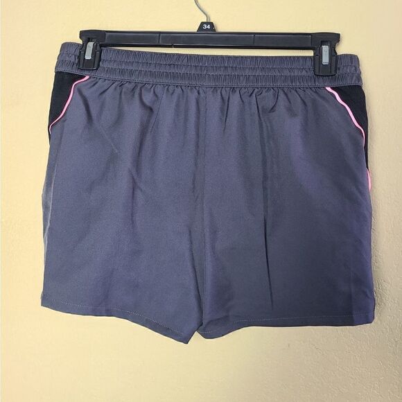Fila Athletic Shorts - Picture 4 of 7
